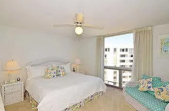 Shoreline Towers By Holiday Isle Destin